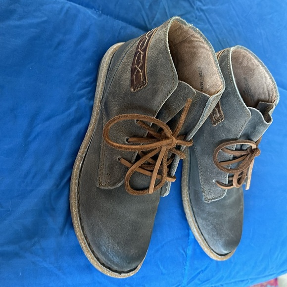 Born Cele Distressed Leather Boots F74922 size 7 1/2 - Picture 4 of 7